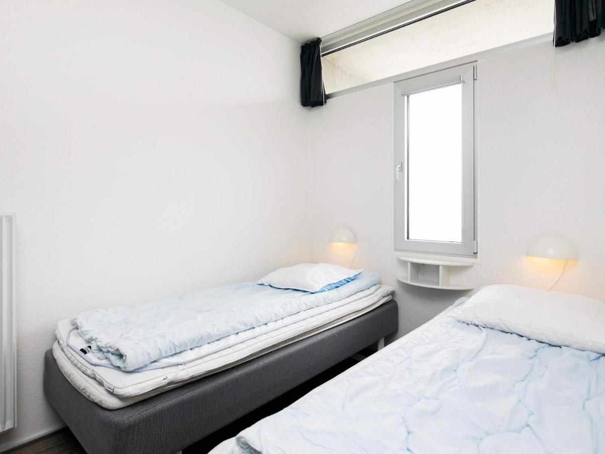 4 Person Holiday Home On A Holiday Park In Blokhus Eksteriør bilde