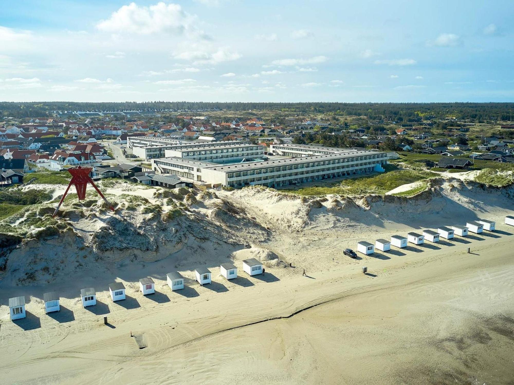 4 Person Holiday Home On A Holiday Park In Blokhus Eksteriør bilde